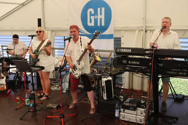 Die Skyliners beim Firmanjubiläum von Geibel &amp; Hotz