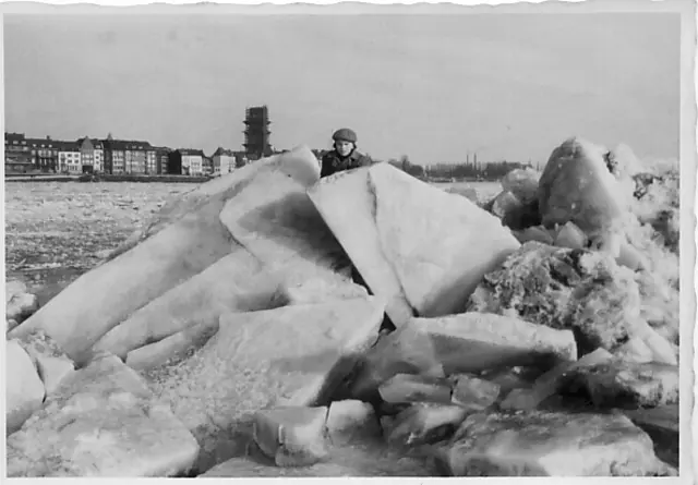Rhein bei Emmerich 1963 | Foto: GvMeegen