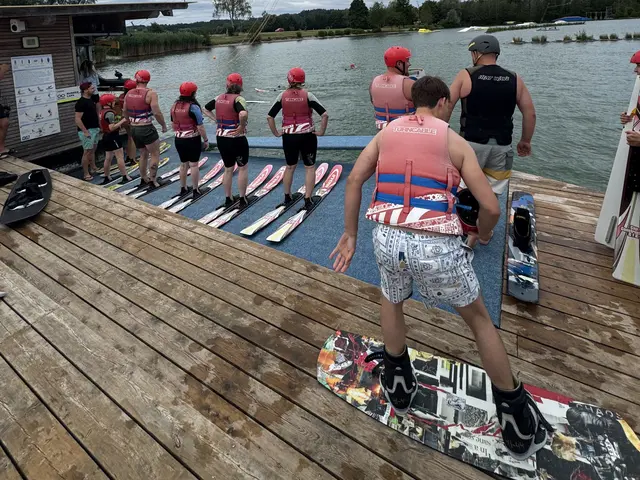 Die Teilnehmer konnten zwischen Wasserski, Kneeboard, Monoski und Wakeboard wählen.