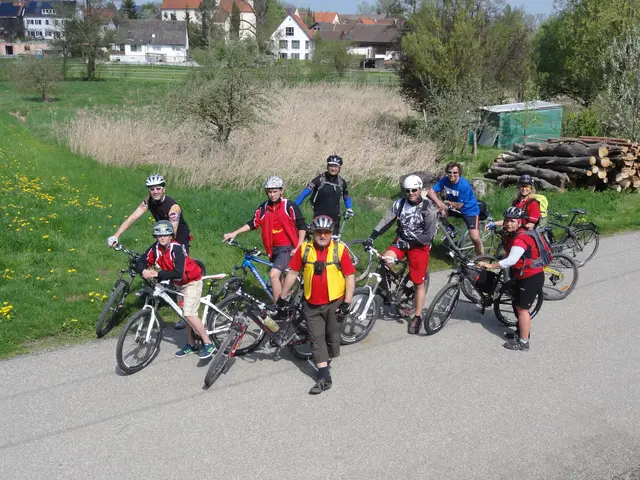 Eine Tour "Bike and Hike" von Bad Hindelang zum Entschenkopf über das Rettenschwanger Tal bietet die Abteilung  Alpin des TSV Gersthofen am 13.09.2026 an.