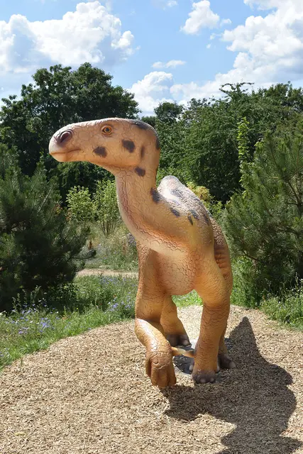 Zurück in die Urzeit: Dinosaurier im Kurpark