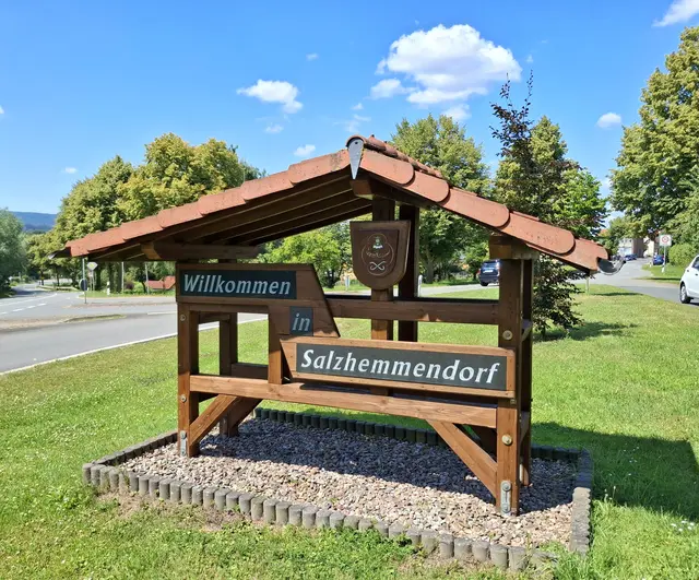 Ortsschild zur Begrüßung.