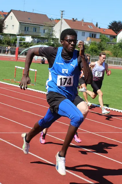 200 Meter Sprint von Donatus Olowookere