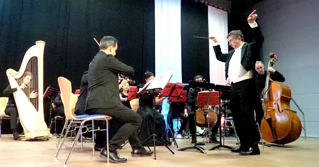 Fagone Stellario und das Camerata Orchester 