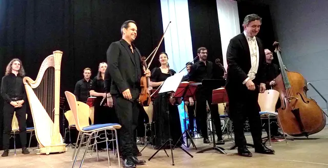 Stellario Fagone und das Camerata Orchester 