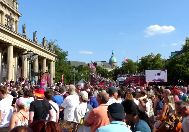 Das findet nebenan statt. | Foto: Kurt Wolter