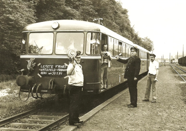 VT 98 als Schienenbus Nto 6076 - letzte Fahrt am 30.05.1981