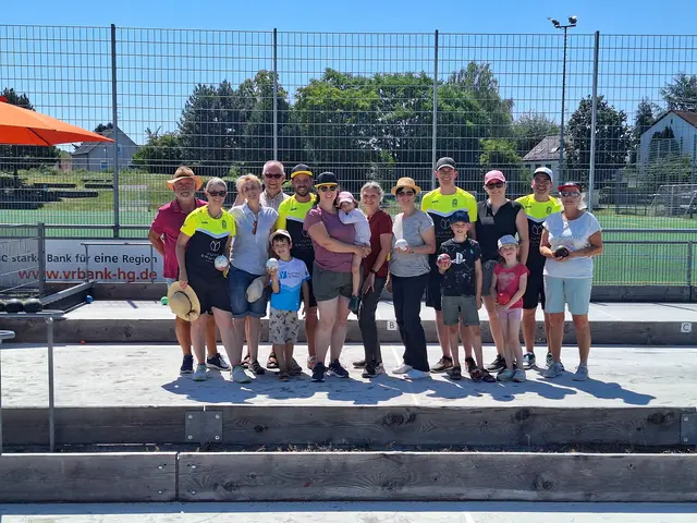 Die Teilnehmer von Boccia für Jedermann, dem großen Gauditurnier | Foto: Monika Schiefer