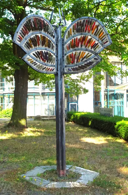 Plastik im Bad Suderöder Kurpark  