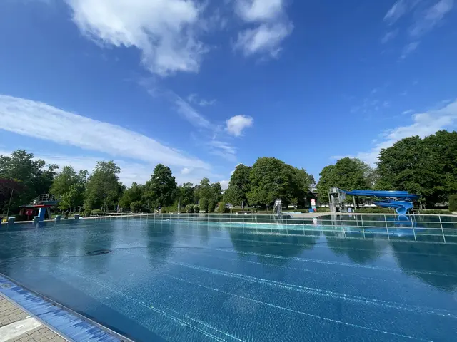 Das Günzburger Waldbad belegt im großen TUI-Freibad-Ranking den 66. Platz von deutschlandweit mehr als 1500 ausgewerteten Bädern. | Foto: Michael Lindner/ Stadt Günzburg