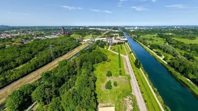 Der neue IGA-Radweg verbindet das gesamte Ausstellungsgelände der IGA 2027
  | Foto: Stadt Gelsenkirchen/  Karsten Rabas