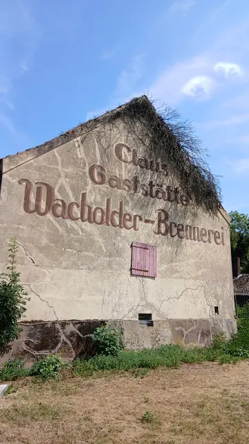 Giebelseite Wachholder Brennerei | Foto: Siegmund Walter, 02.08.2026