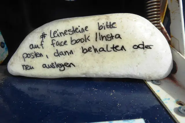 Er gehört zu den Leinesteinen.