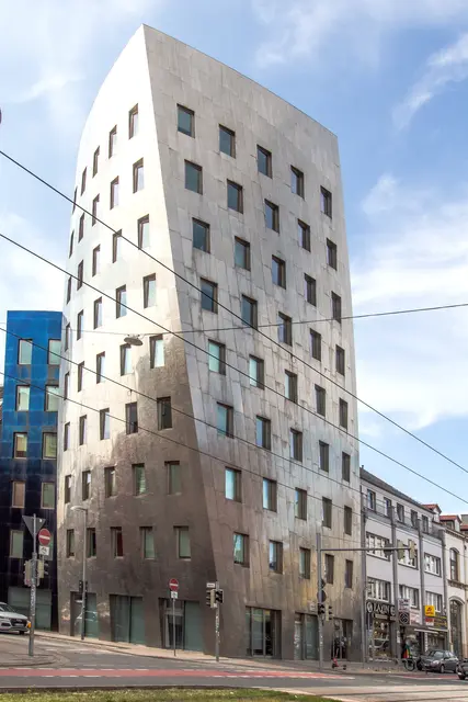 Gehry-Tower, Goethestraße