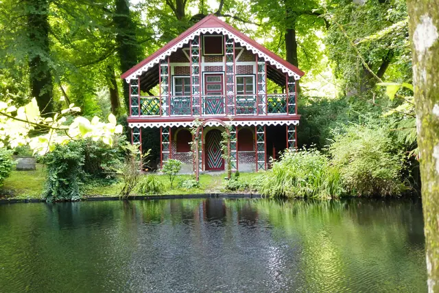 Das Schweizerhaus im Schlosspark Ritzebüttel.