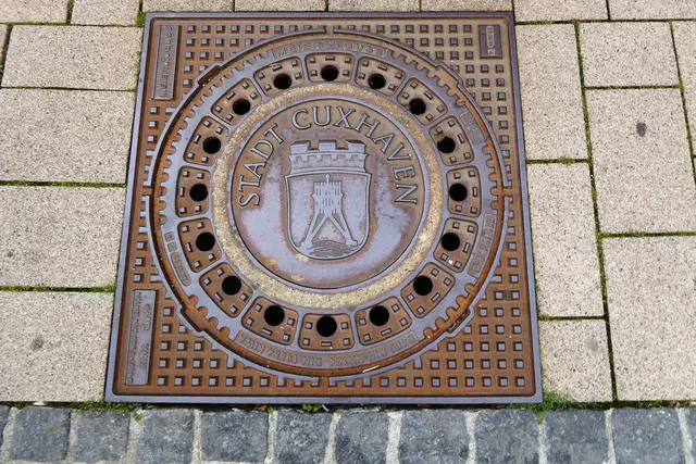 Kanaldeckel Stadt Cuxhaven.