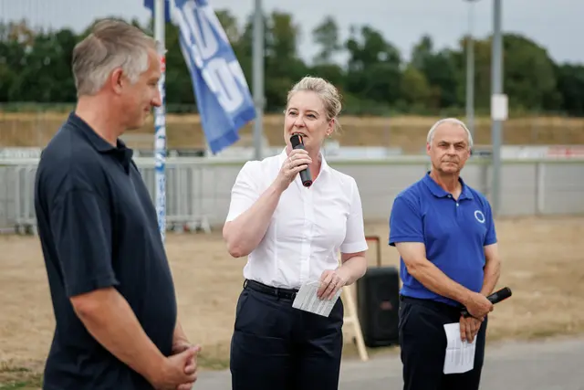 Frank Baumann, OB Andrea Henze und Olaf Thon | Foto: STADT GELSENKIRCHEN