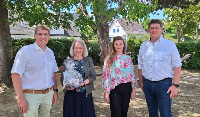 (Von links): Martin Brenner, Dorothea Gimpert, Rika Schmitz, Robert Kailbach. Foto: Stadt Burgau
