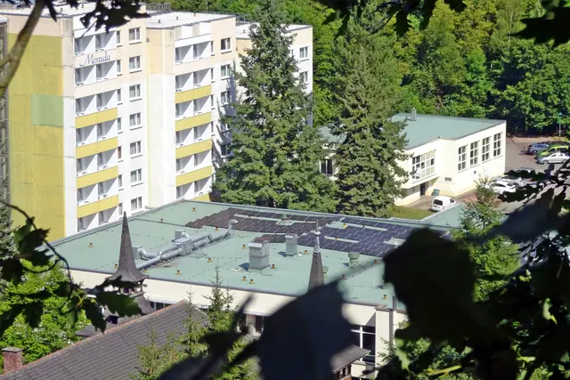 Morada Hotel in Alexisbad vom Birkenhäuschen aufgenommen