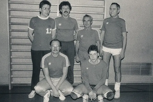 Bild 2: Die Herren-Stadtliga Volleyballmannschaft