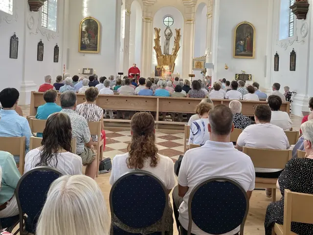 Die Festmesse in der Wallfahrtskirche war sehr gut besucht.  | Foto: Anita Rudolf