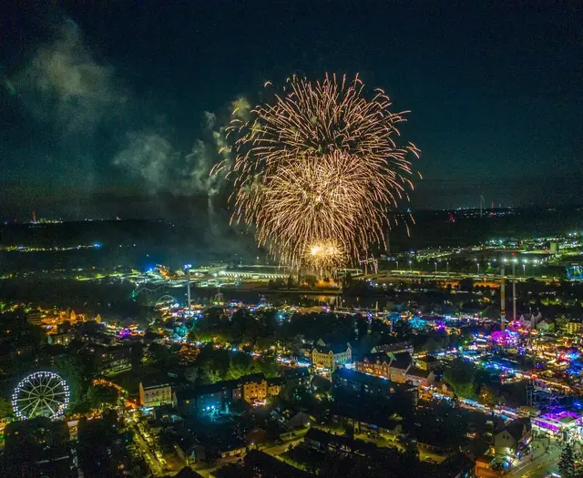  Cranger Kirmes - Die ersten drei Tage - Feuerwerk  | Foto: Foto Markus Reddig
