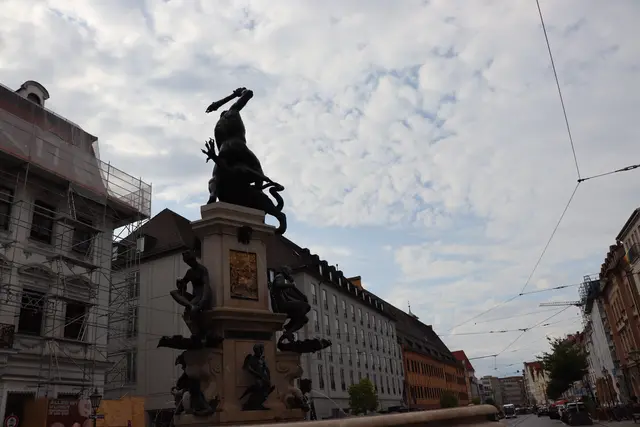 Herkulesbrunnen in der Maximilianstrasse in Augsburg | Foto: Marianne Stenglein