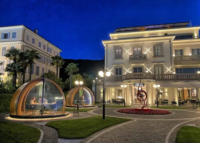 Stresa: Speisen in der Kugel | Foto: Copyright Margot Klütsch