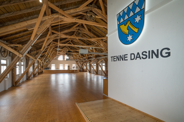 Ein Hingucker der Neuen Dasinger Mitte: Die Tenne -beliebter Veranstaltungsort | Foto: FSeventfoto