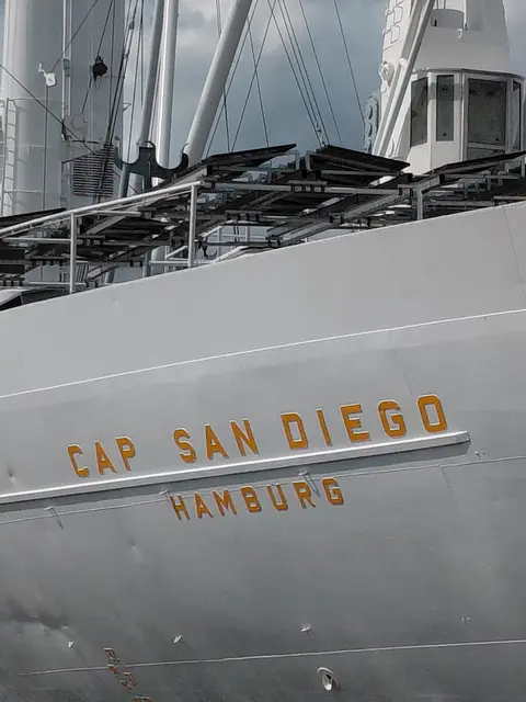 Erinnerung an ein Erlebnis der besonderen Art: mit der Cap San Diego auf Südamerika Fahrt.