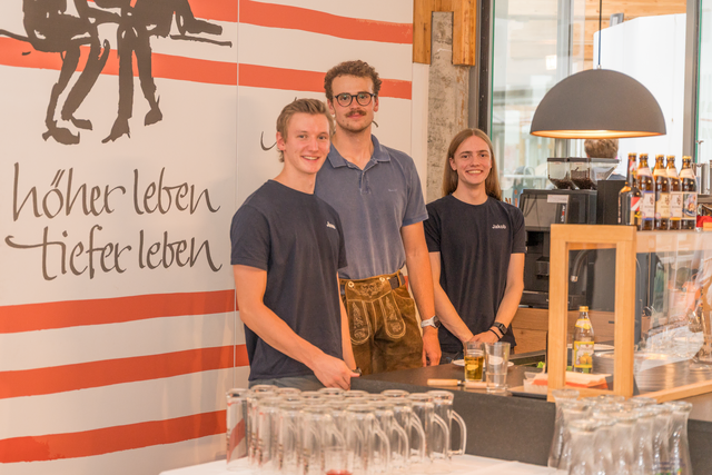 Sommerempfang 2026 der Pfarrei St. Jakobus maj. in Friedberg und Abschied von Stadtpfarrer Pater Steffen Brühl | Foto: FSeventfoto