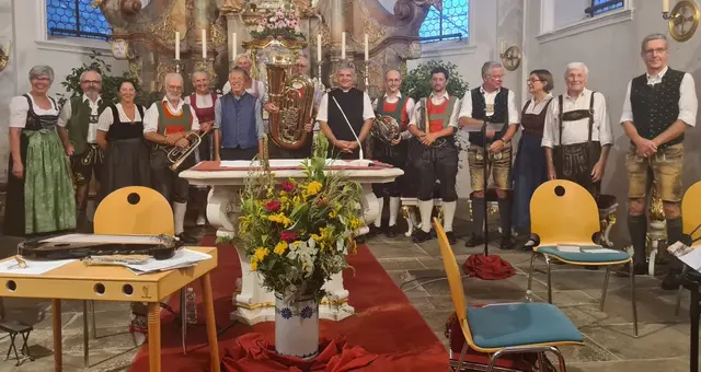 Interpreten beim Schluss-Applaus