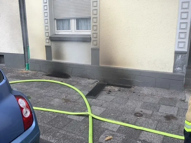 Kellerbrand in Horst - aufwendige Löscharbeiten unter Atemschutz | Foto: Feuerwehr Gelsenkirchen