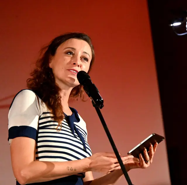 Annie Heger brachte Musik und Kabarett auf die Bühne