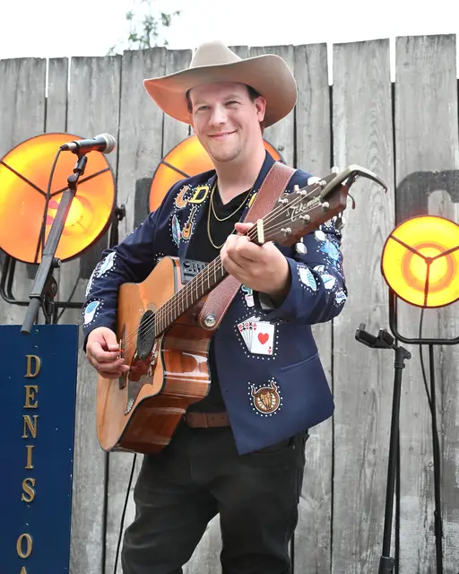 Denis Oakridge brachte Country-Sounds mit