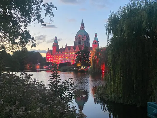 Nach dem Sonnenuntergang wurde angestrahlt