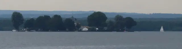 Blick zur "Insel Wilhelmstein". | Foto: M. A.