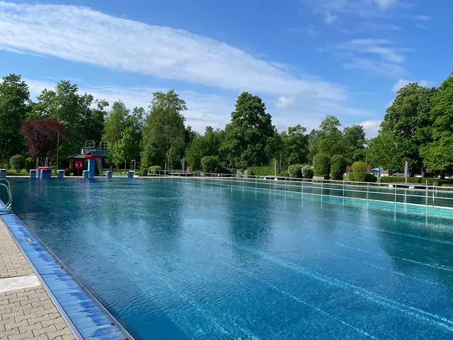 Ab 31. August hat das Waldbad in Günzburg von 9 bis 18.30 Uhr geöffnet, 
bevor ab 14. September komplett geschlossen ist.   | Foto:  Michael Lindner/ Stadt Günzburg