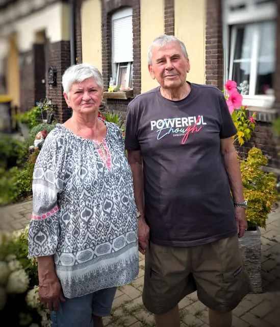 Bruno und Hannelore Klemski feiern am 25. August das immer noch außergewöhnliche Fest der Eisernen Hochzeit. Mit dabei sind natürlich die vier Kinder, zehn Enkelkinder und zehn Urenkelkinder.
Foto: privat
