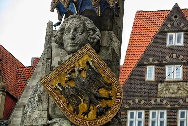Der steinerne Roland steht für Freiheit 🗽 