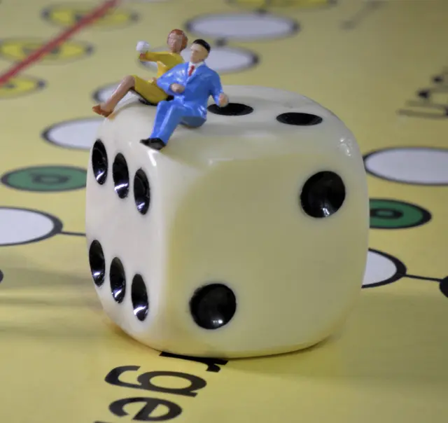 Ein Würfel mal als Motiv für Miniaturen .