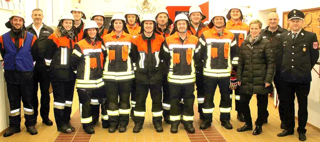 Auch in diesem Jahr lädt die Führungsspitze der Freiwilligen Feuerwehr Erlingen zu ihrem traditionellen geselligen Kameradschaftsabend ins Feuerwehrhaus an der Zollhausstraße ein.