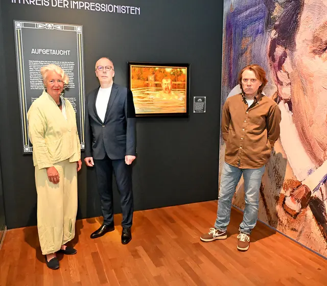 v.L.: Prof. Dr. Katja Lembke, Direktorin des Landesmuseums, Thomas Stephen von der RHH-Stiftung und Thomas Andratschke, Kurator der Landesgalerie.
