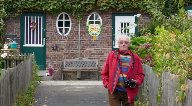 Günther bei einem Rundgang durch die Margarethenhöhe in Essen.