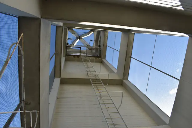 Noch rund 20 Meter geht es höher, aber da gibt es keine Treppe mehr
