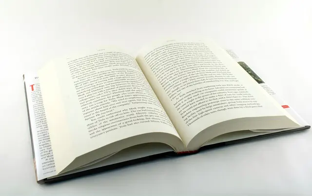 Abtauchen in fremde Welten: Am Lies-ein-Buch-Tag lädt jede gedruckte Seite zum Verweilen ein.