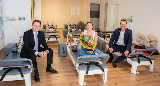 Von links: Oberbürgermeister Frank Kunz, Martina Lipp und Markus Grimminger  | Foto: Jan Koenen - Stadt Dillingen 