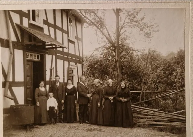 Tracht 1908