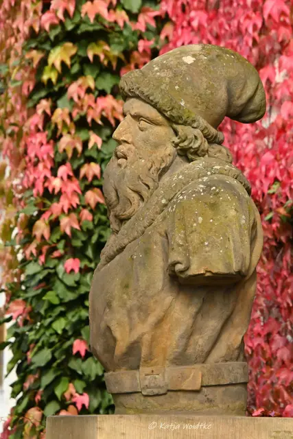Schlösser und Burgen in Deutschland (Foto: Katja Woidtke)

Märchenhaftes Schloss Neuhaus in Paderborn | Foto: Katja Woidtke