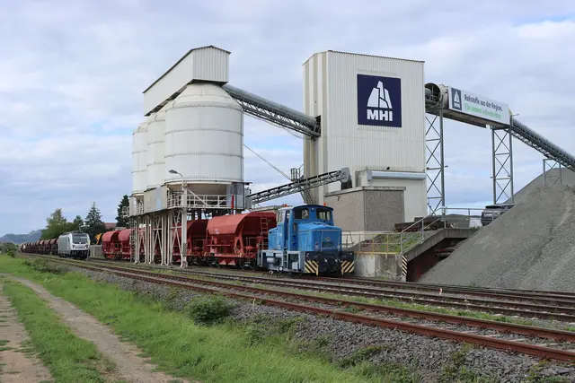 Schotterverladung am Steinbruch an der Ohmtalbahn